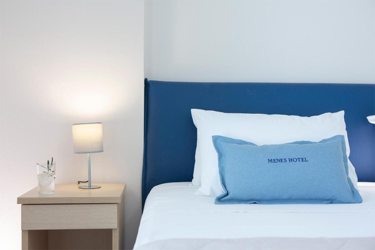 Menes Hotel Yénion Exteriör bild